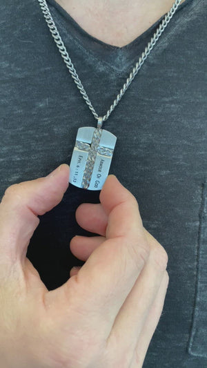 
                
                    Load and play video in Gallery viewer, Men&amp;#39;s Silver Chain Cross Collection
                
            