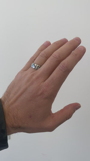 
                
                    Load and play video in Gallery viewer, Silver Square Double Cross Ring
                
            