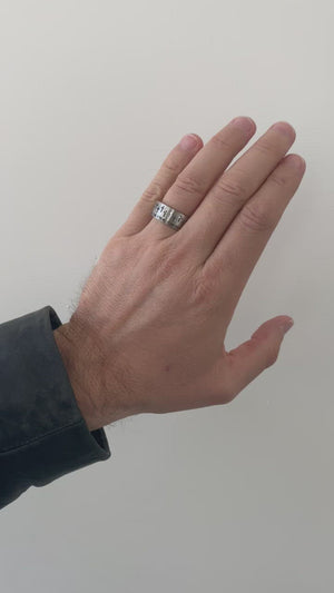 
                
                    Load and play video in Gallery viewer, Knight Ring
                
            