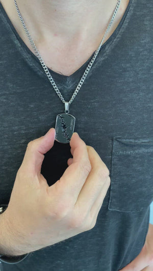 
                
                    Load and play video in Gallery viewer, Crown of Thorns Dog Tag Necklace
                
            